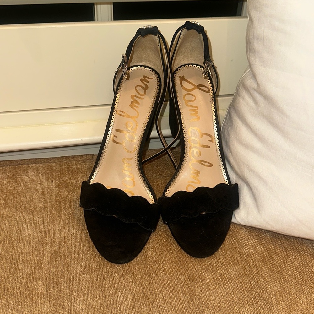 Sam Edelman black suede strap sandal